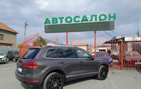 Volkswagen Touareg III, 2012 год, 2 378 000 рублей, 15 фотография