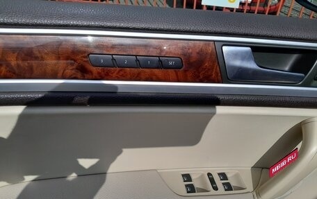 Volkswagen Touareg III, 2012 год, 2 378 000 рублей, 19 фотография