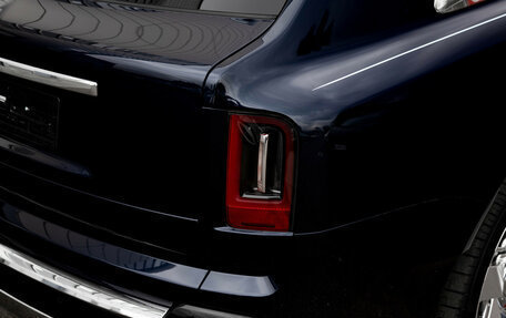 Rolls-Royce Cullinan, 2024 год, 53 990 000 рублей, 5 фотография