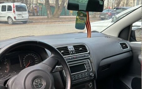 Volkswagen Polo VI (EU Market), 2014 год, 880 000 рублей, 10 фотография