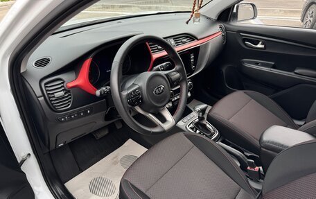 KIA Rio IV, 2021 год, 1 820 000 рублей, 7 фотография