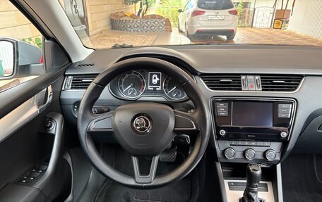 Skoda Octavia, 2018 год, 1 550 000 рублей, 8 фотография
