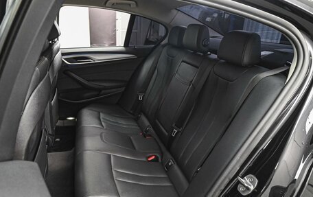 BMW 5 серия, 2019 год, 2 690 000 рублей, 9 фотография