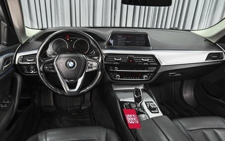 BMW 5 серия, 2019 год, 2 690 000 рублей, 6 фотография