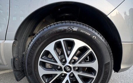 Hyundai Grand Starex Grand Starex I рестайлинг 2, 2020 год, 3 050 000 рублей, 19 фотография