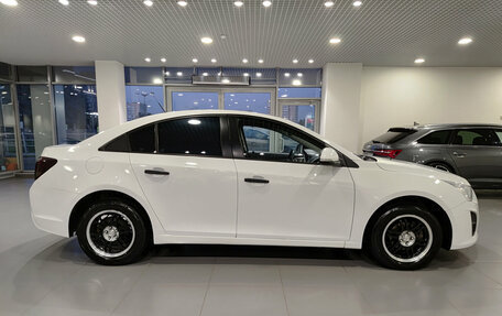 Chevrolet Cruze II, 2015 год, 695 000 рублей, 8 фотография