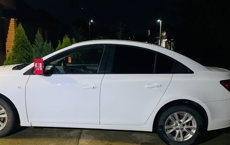 Chevrolet Cruze II, 2013 год, 690 000 рублей, 2 фотография