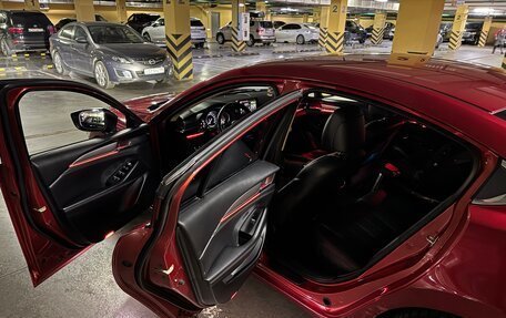 Mazda 6, 2019 год, 2 200 000 рублей, 30 фотография
