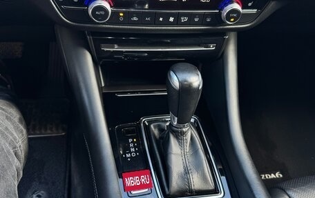 Mazda 6, 2019 год, 2 200 000 рублей, 21 фотография