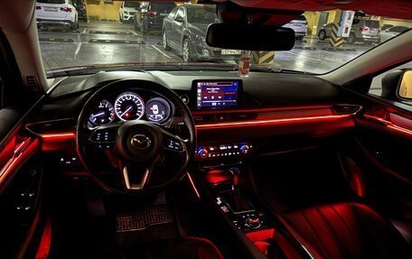 Mazda 6, 2019 год, 2 200 000 рублей, 36 фотография