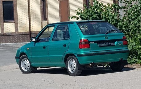 Skoda Felicia I рестайлинг, 1998 год, 210 000 рублей, 2 фотография