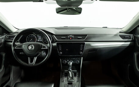 Skoda Superb III рестайлинг, 2018 год, 2 079 585 рублей, 13 фотография
