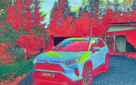 Toyota RAV4, 2021 год, 3 999 999 рублей, 3 фотография