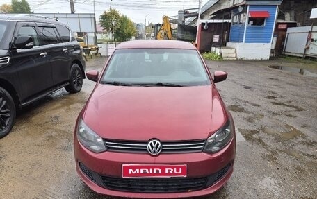 Volkswagen Polo VI (EU Market), 2014 год, 450 000 рублей, 1 фотография
