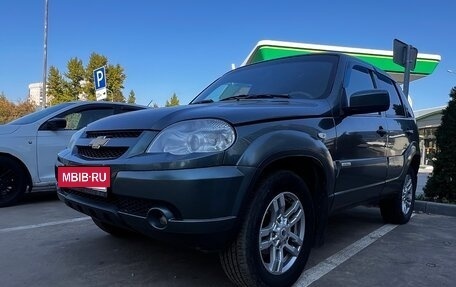Chevrolet Niva I рестайлинг, 2016 год, 515 000 рублей, 2 фотография