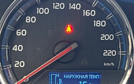 Toyota RAV4, 2015 год, 2 700 000 рублей, 6 фотография