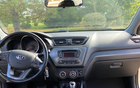 KIA Rio III рестайлинг, 2013 год, 750 000 рублей, 12 фотография