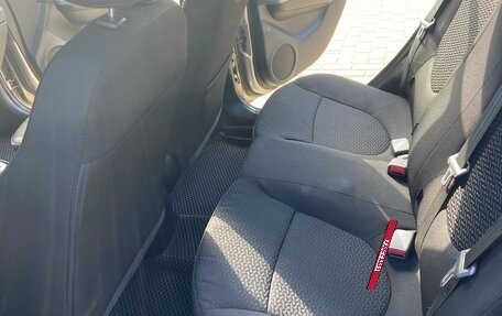 KIA Rio III рестайлинг, 2013 год, 750 000 рублей, 13 фотография