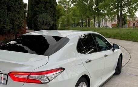 Toyota Camry, 2020 год, 2 490 000 рублей, 13 фотография