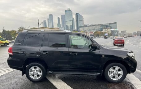 Toyota Land Cruiser 200, 2010 год, 2 350 000 рублей, 5 фотография