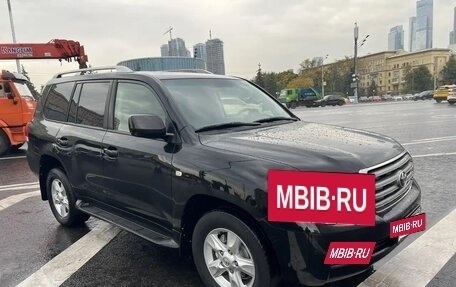 Toyota Land Cruiser 200, 2010 год, 2 350 000 рублей, 3 фотография