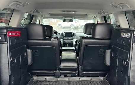 Toyota Land Cruiser 200, 2010 год, 2 350 000 рублей, 16 фотография