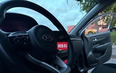 KIA Rio IV, 2018 год, 1 390 000 рублей, 12 фотография