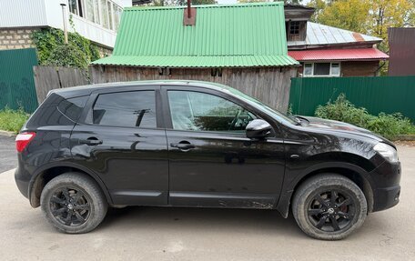 Nissan Qashqai, 2010 год, 870 000 рублей, 3 фотография