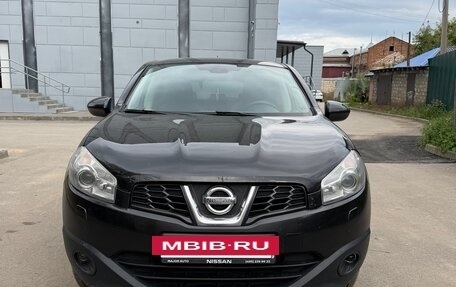 Nissan Qashqai, 2010 год, 870 000 рублей, 2 фотография