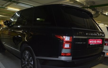 Land Rover Range Rover IV рестайлинг, 2014 год, 2 961 000 рублей, 2 фотография