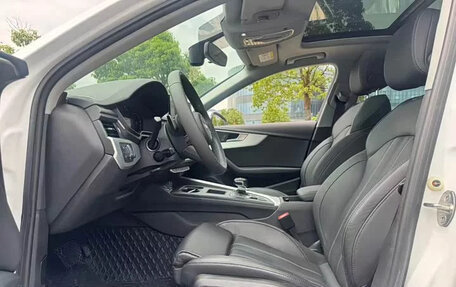 Audi A4, 2022 год, 2 000 000 рублей, 8 фотография