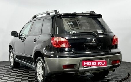Mitsubishi Outlander III рестайлинг 3, 2006 год, 575 000 рублей, 8 фотография