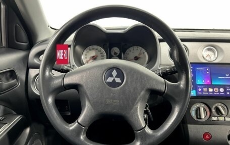 Mitsubishi Outlander III рестайлинг 3, 2006 год, 575 000 рублей, 16 фотография