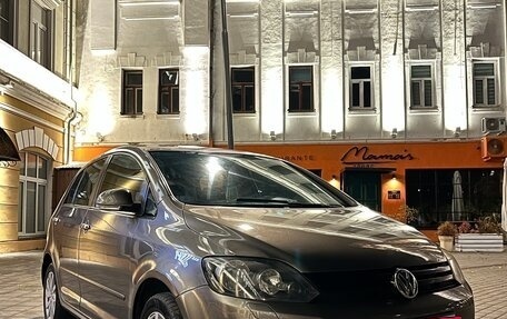 Volkswagen Golf Plus II, 2009 год, 575 000 рублей, 2 фотография