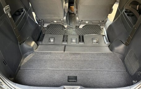 Toyota Estima III рестайлинг -2, 2012 год, 2 150 000 рублей, 37 фотография