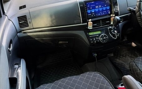 Toyota Estima III рестайлинг -2, 2012 год, 2 150 000 рублей, 34 фотография