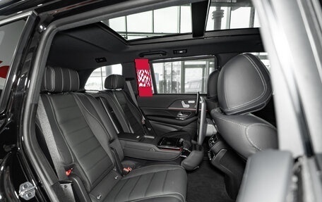 Mercedes-Benz GLS, 2024 год, 16 500 000 рублей, 31 фотография