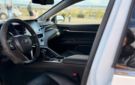 Toyota Camry, 2021 год, 2 930 000 рублей, 9 фотография
