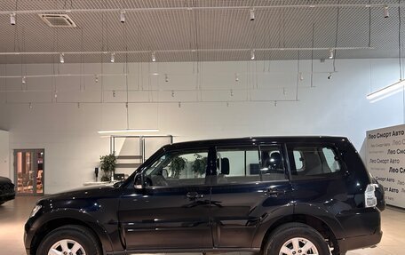 Mitsubishi Pajero IV, 2011 год, 1 745 000 рублей, 8 фотография