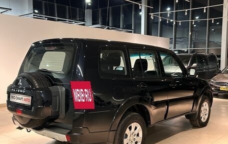 Mitsubishi Pajero IV, 2011 год, 1 745 000 рублей, 5 фотография