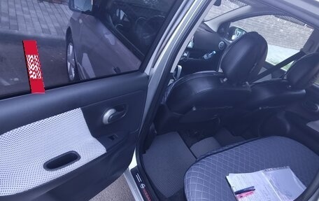 Nissan Note II рестайлинг, 2008 год, 585 000 рублей, 16 фотография