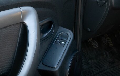 Renault Duster I рестайлинг, 2013 год, 890 000 рублей, 18 фотография