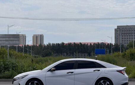 Hyundai Elantra, 2022 год, 1 100 000 рублей, 5 фотография