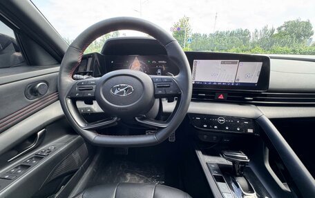 Hyundai Elantra, 2022 год, 1 100 000 рублей, 14 фотография