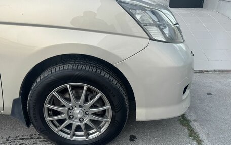 Toyota ISis I, 2011 год, 1 050 000 рублей, 16 фотография