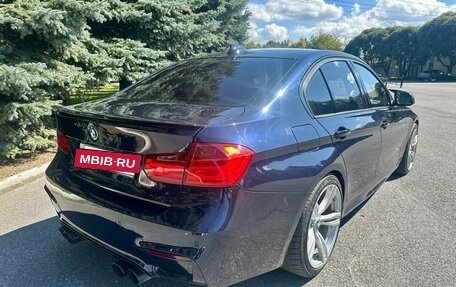 BMW 3 серия, 2011 год, 1 950 000 рублей, 4 фотография