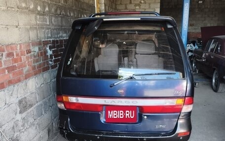 Nissan Largo III (W30), 1998 год, 355 555 рублей, 2 фотография