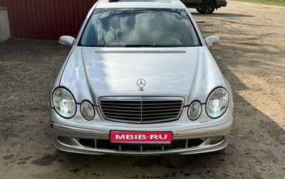 Mercedes-Benz E-Класс, 2003 год, 300 000 рублей, 1 фотография