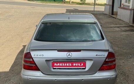 Mercedes-Benz E-Класс, 2003 год, 300 000 рублей, 6 фотография