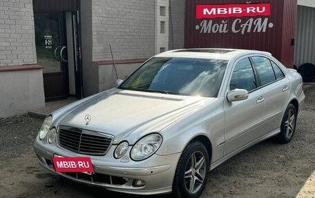 Mercedes-Benz E-Класс, 2003 год, 300 000 рублей, 2 фотография